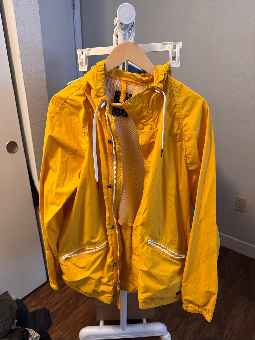 Vintage Abercrombie & Fitch Yellow Lightweight Hooded Jacket